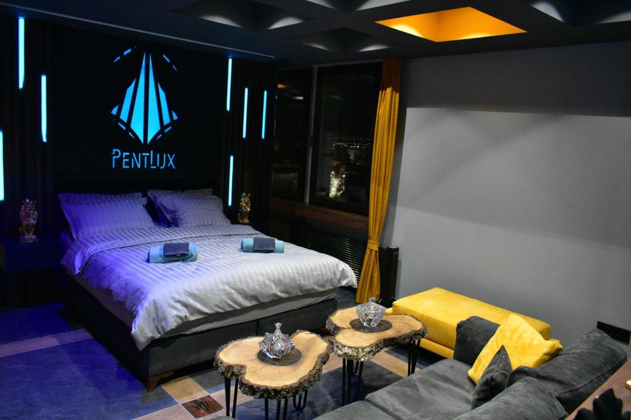 Pentlux - Spa Penthouse In The Heart Of Üsküp Dış mekan fotoğraf